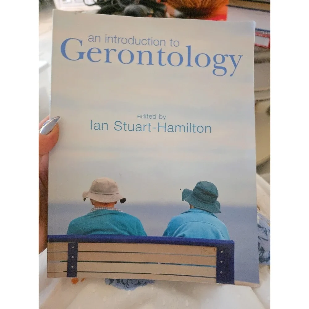 An Introduction to Gerontology Edited By Ian Stuart-Hamilton‎